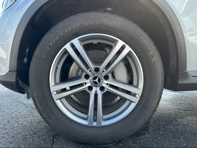 Certified 2022 Mercedes-Benz GLC 300 4MATIC w/ Multimedia Package Lite image 11