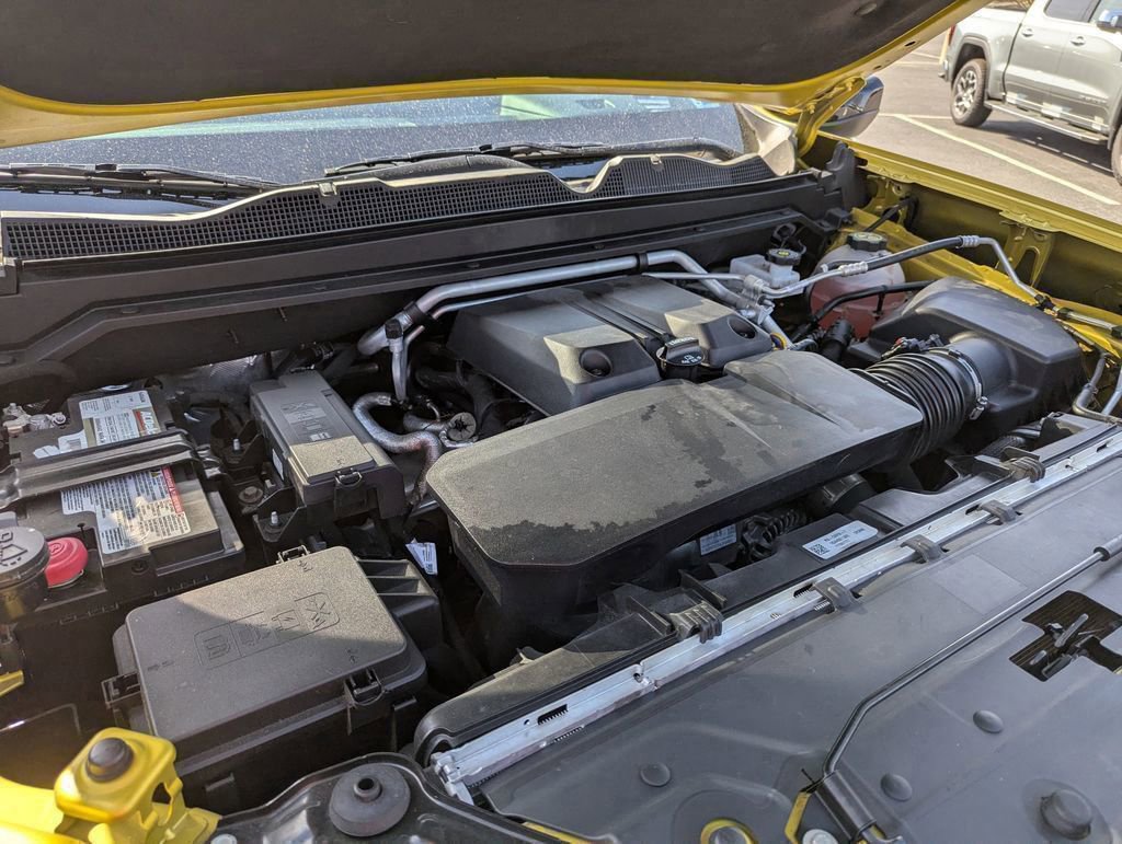 Used 2023 GMC Canyon AT4 image 28