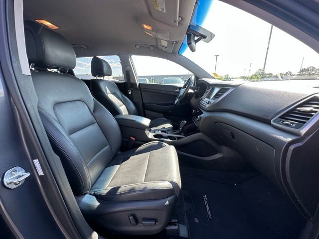 Used 2017 Hyundai Tucson SE Plus AWD/4WD image 28