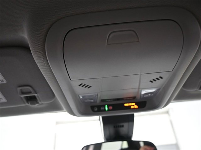 Used 2024 Chevrolet Equinox LT image 11