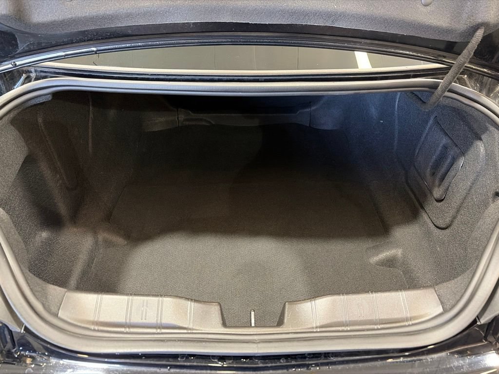 Used 2021 Chevrolet Camaro SS RWD image 16