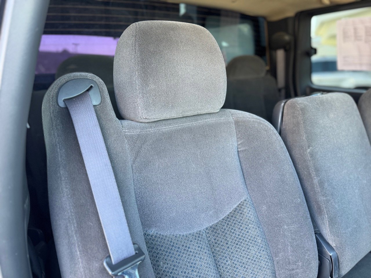 Used 2005 Chevrolet Silverado 2500 LS w/ Skid Plate Package AWD/4WD image 36