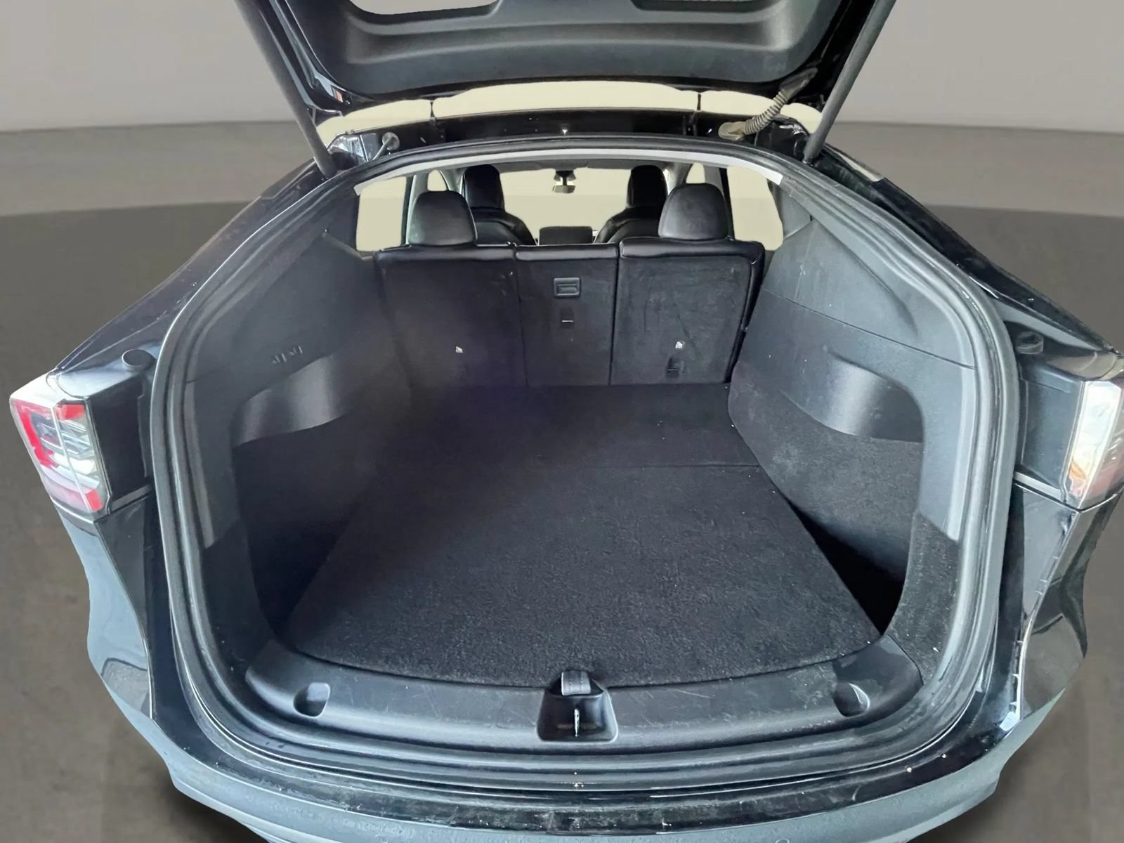 Used 2022 Tesla Model Y Performance AWD/4WD image 15