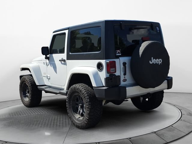 Used 2015 Jeep Wrangler Sahara w/ Connectivity Group AWD/4WD image 3