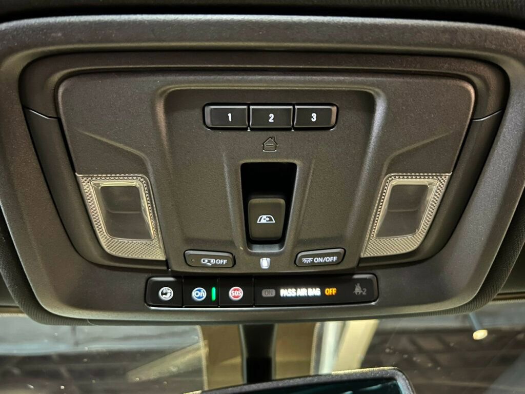 Used 2023 Chevrolet Silverado 2500 High Country image 23