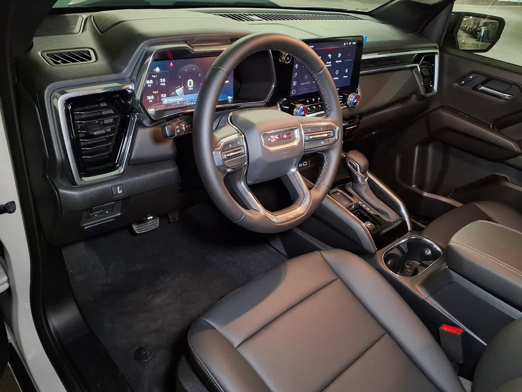 New 2026 GMC Canyon Elevation w/ LPO, Sports Bar Package RWD image 15