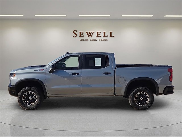 Used 2024 Chevrolet Silverado 1500 ZR2 w/ Technology Package image 2