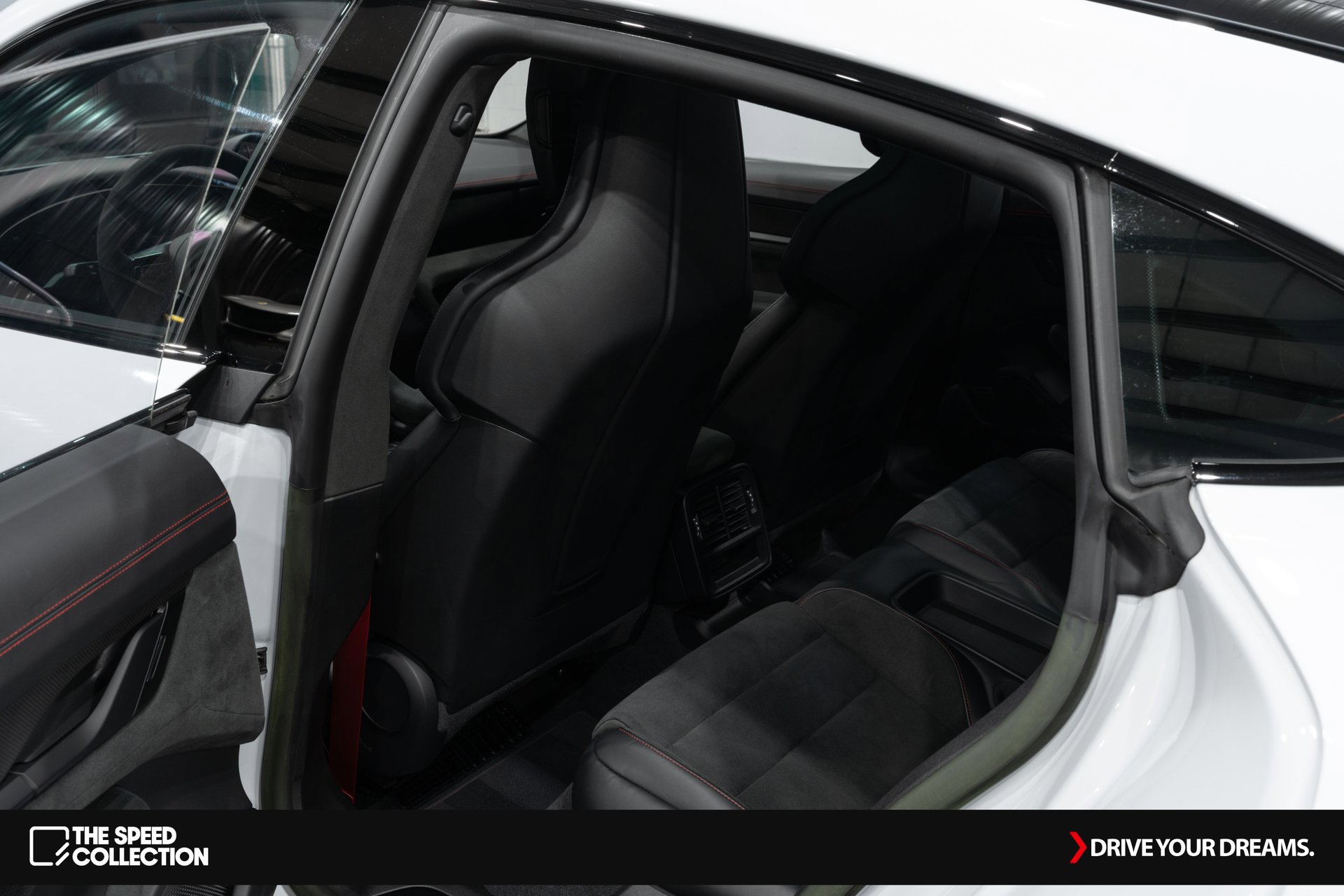 Used 2023 Porsche Taycan GTS image 19