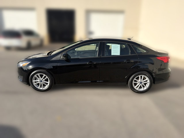 Used 2018 Ford Focus SE FWD image 11