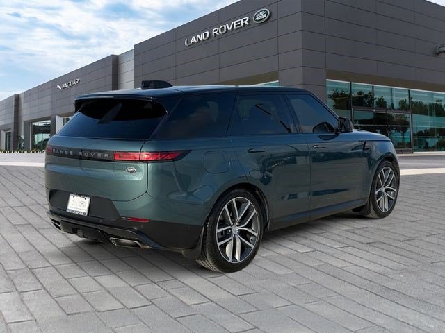Used 2023 Land Rover Range Rover Sport SE AWD/4WD image 5