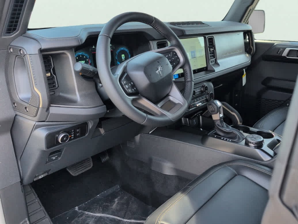 New 2025 Ford Bronco Badlands AWD/4WD image 8