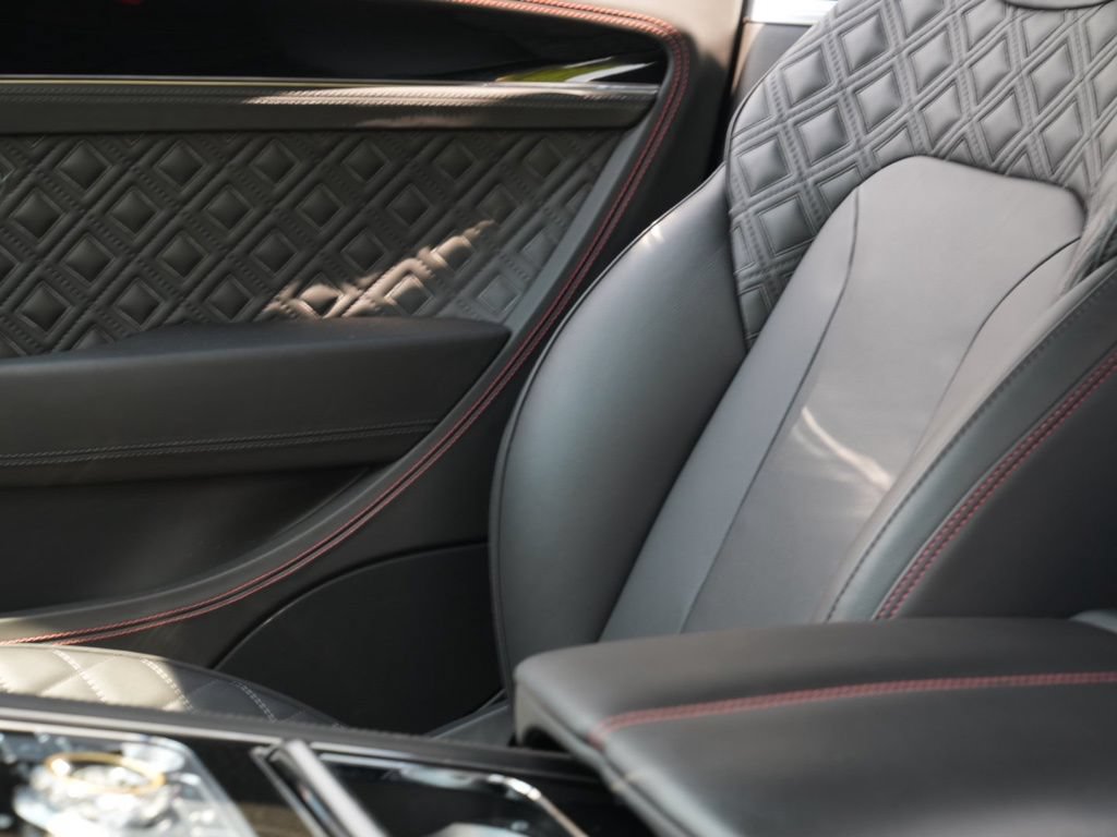 Used 2021 Bentley Continental GT AWD/4WD image 40