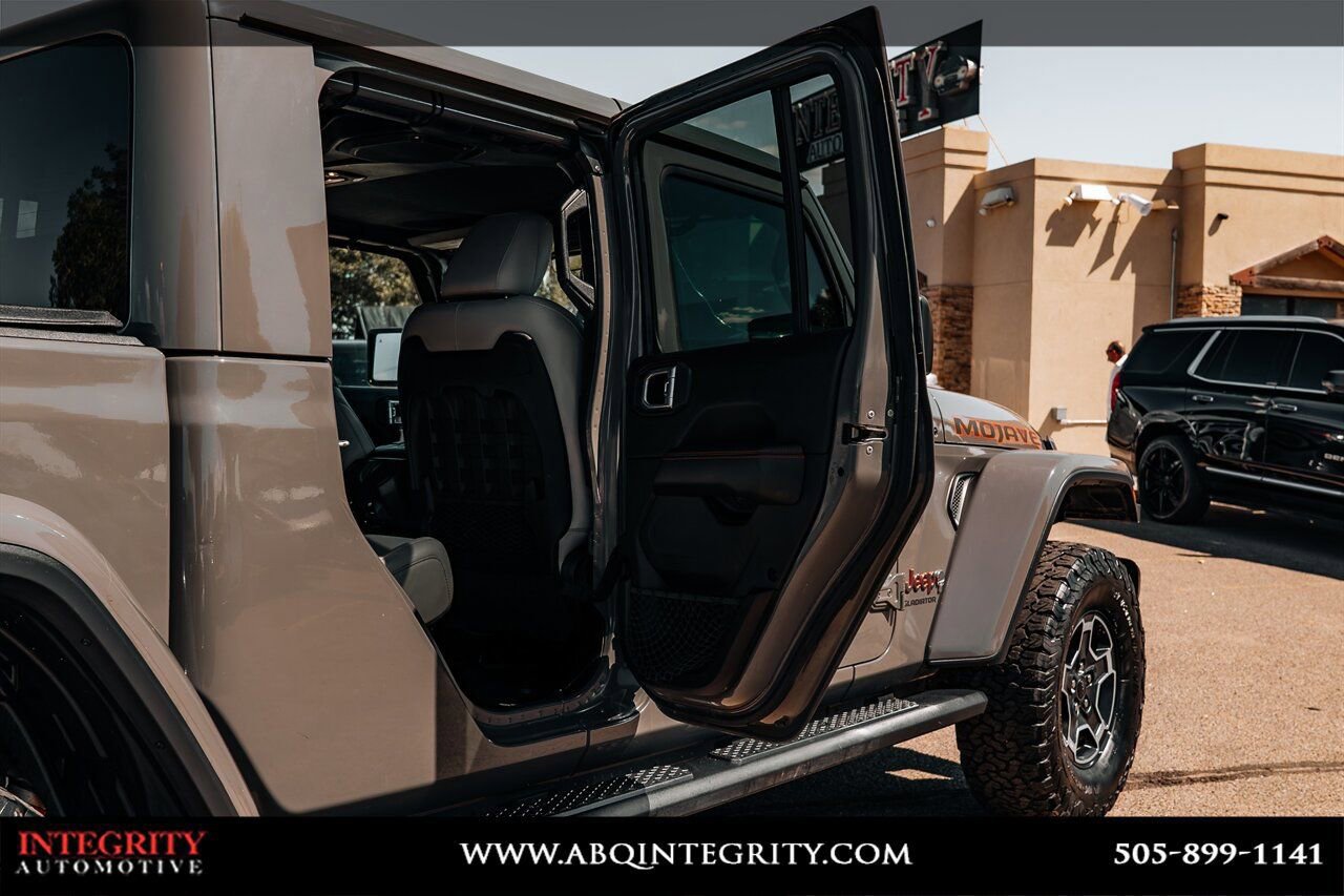 Used 2020 Jeep Gladiator Mojave AWD/4WD image 45