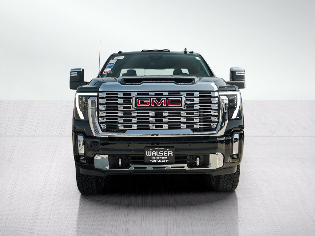 New 2026 GMC Sierra 3500 Denali w/ Denali Reserve Package AWD/4WD image 2