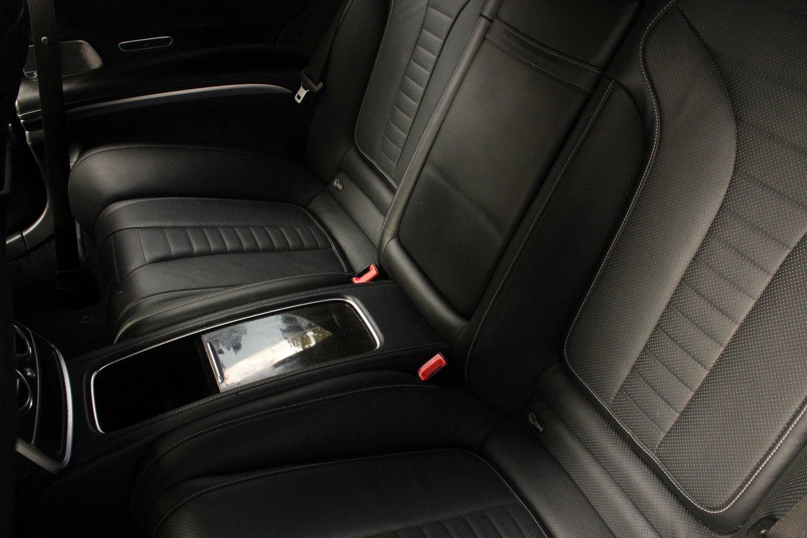 Used 2015 Mercedes-Benz S 550 4MATIC Coupe image 16