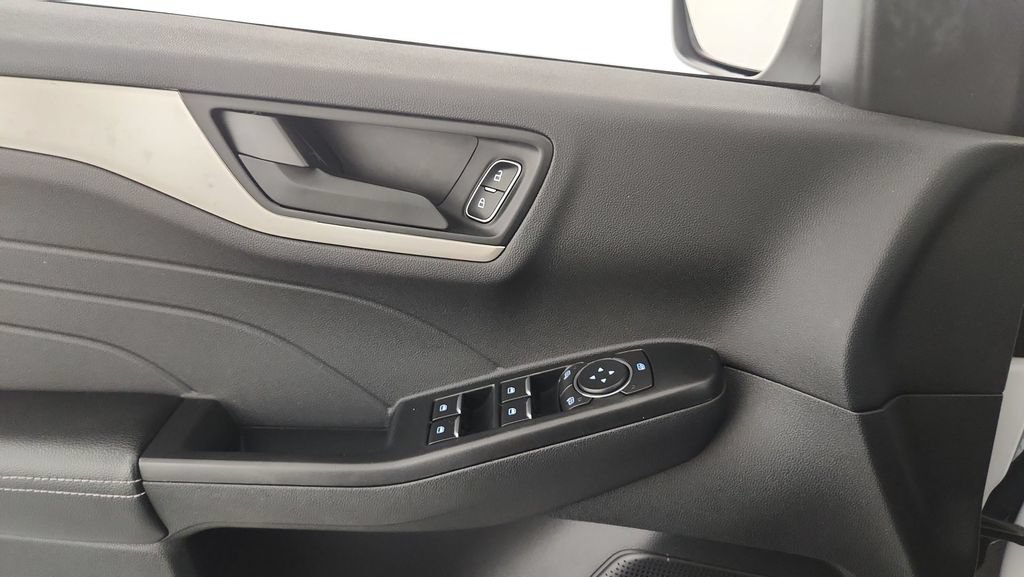 Used 2022 Ford Escape SE AWD/4WD image 15