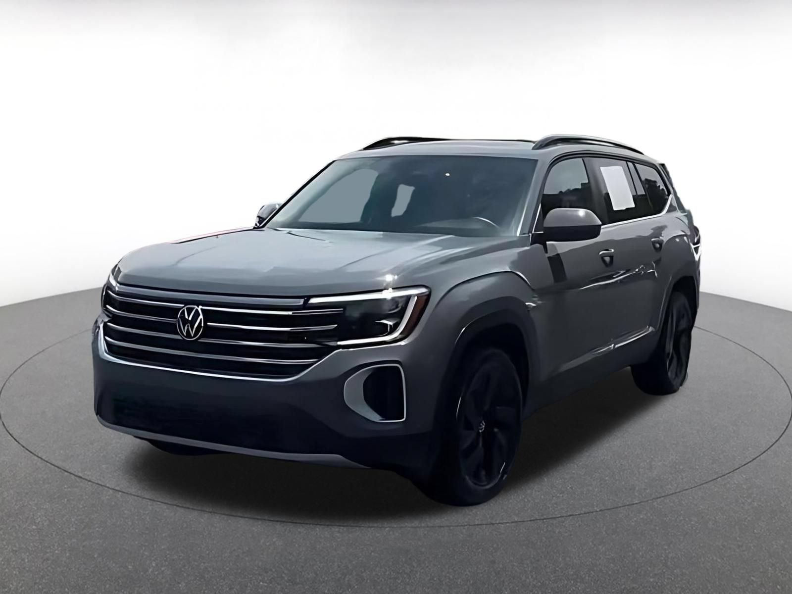 Used 2026 Volkswagen Atlas SE FWD image 7