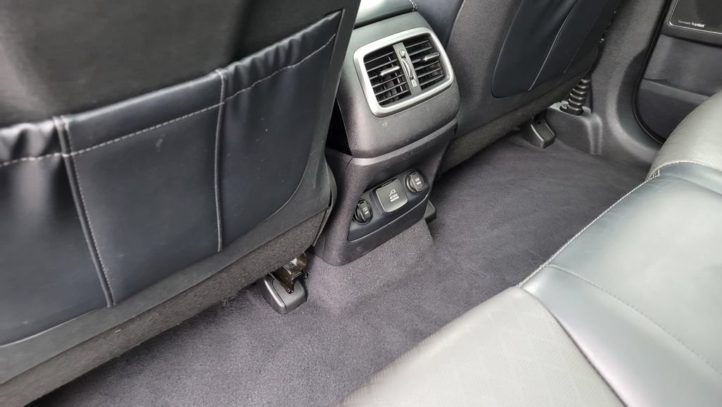 Used 2019 Kia Sorento SX AWD/4WD image 27