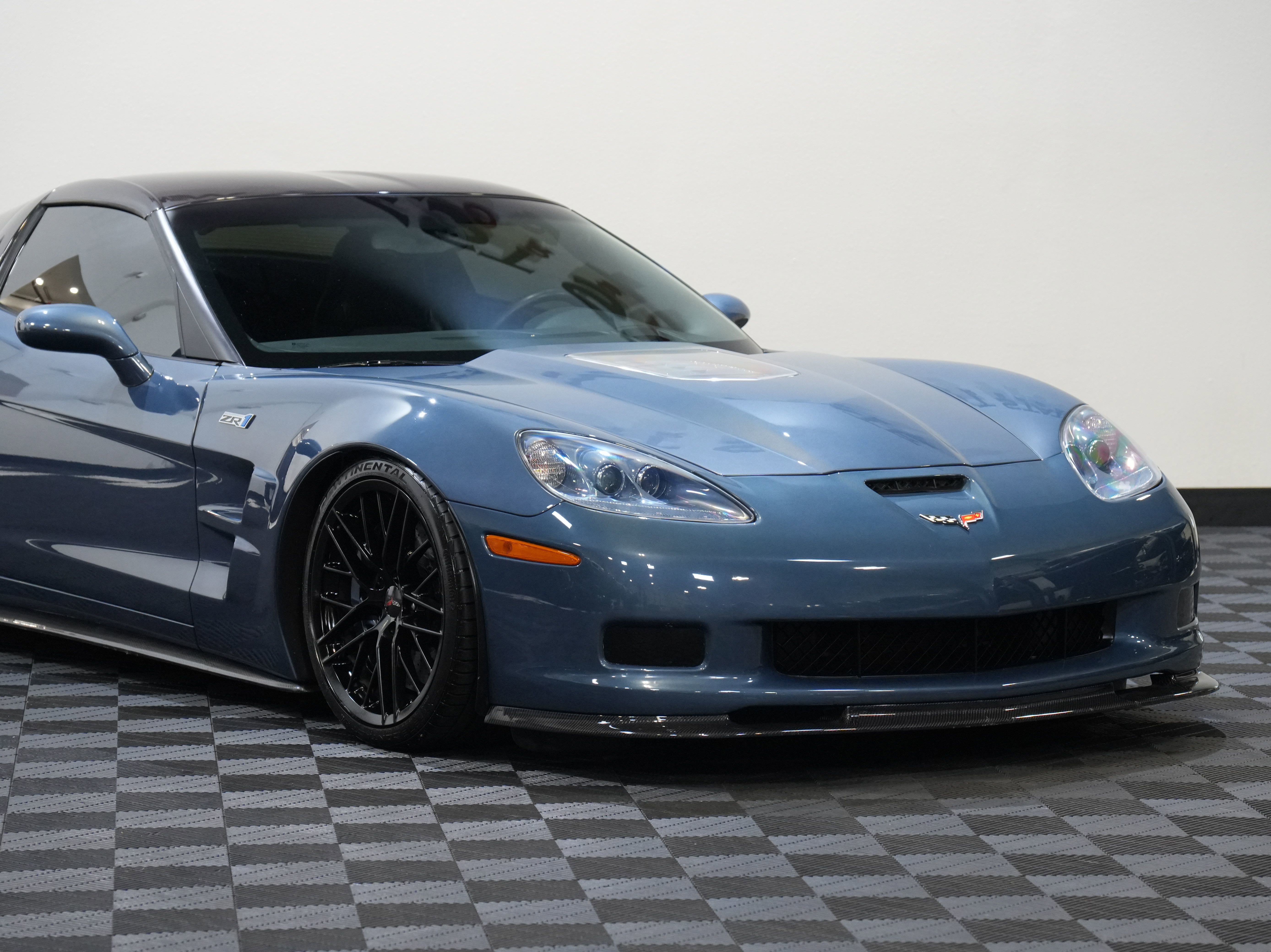 Used 2011 Chevrolet Corvette ZR1 w/ Preferred Equipment Group RWD image 9