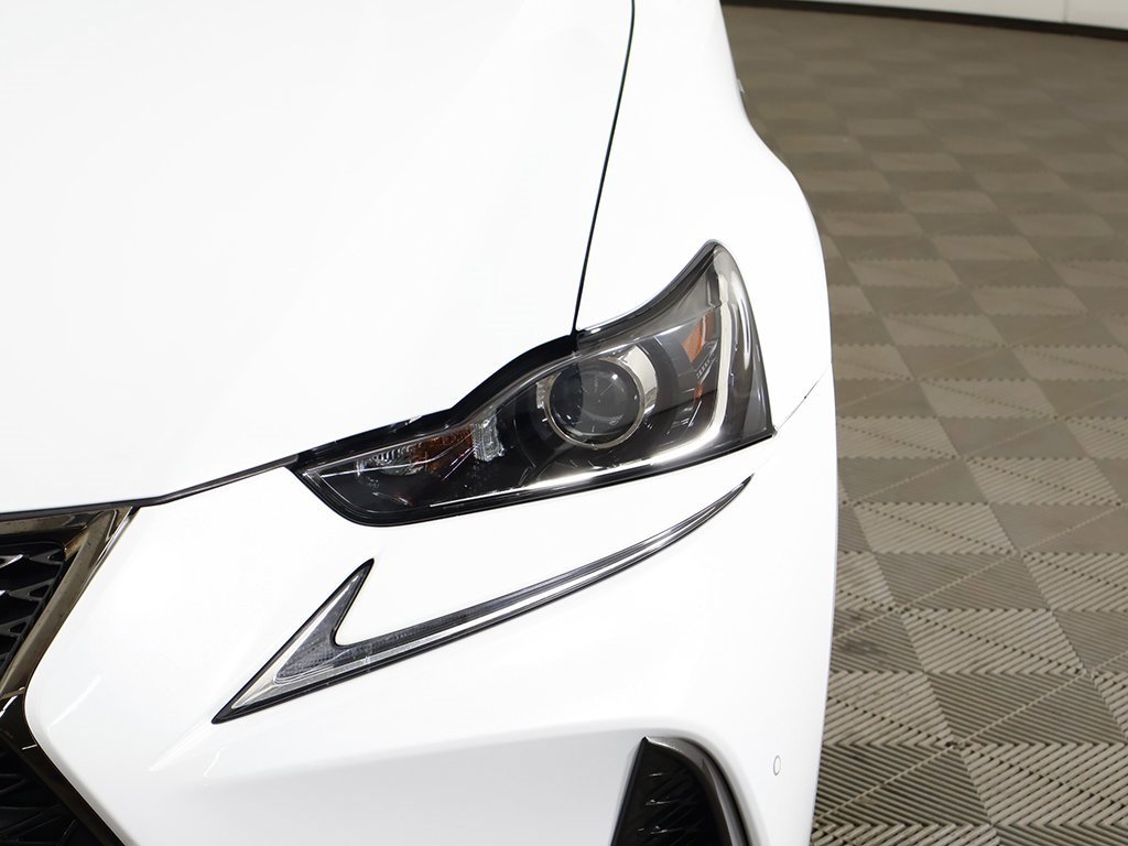 Used 2019 Lexus IS 300 F Sport image 16