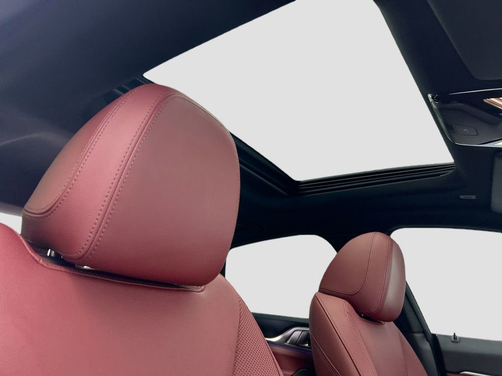 Certified 2023 BMW i4 eDrive35 w/ Premium Package image 17