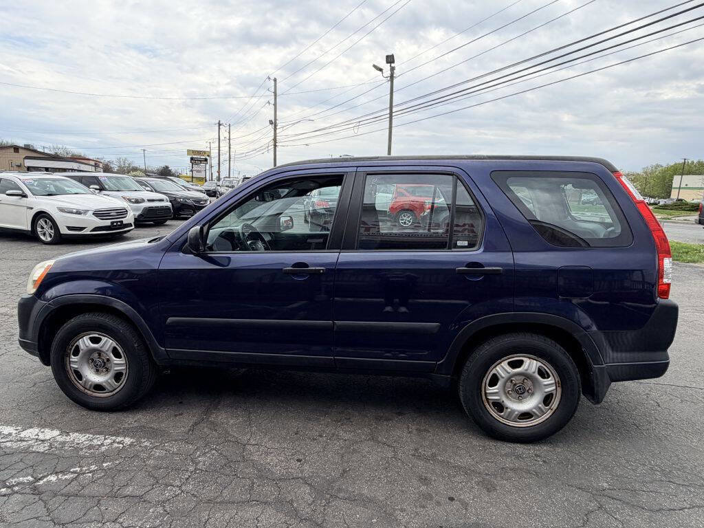 Used 2005 Honda CR-V LX image 3
