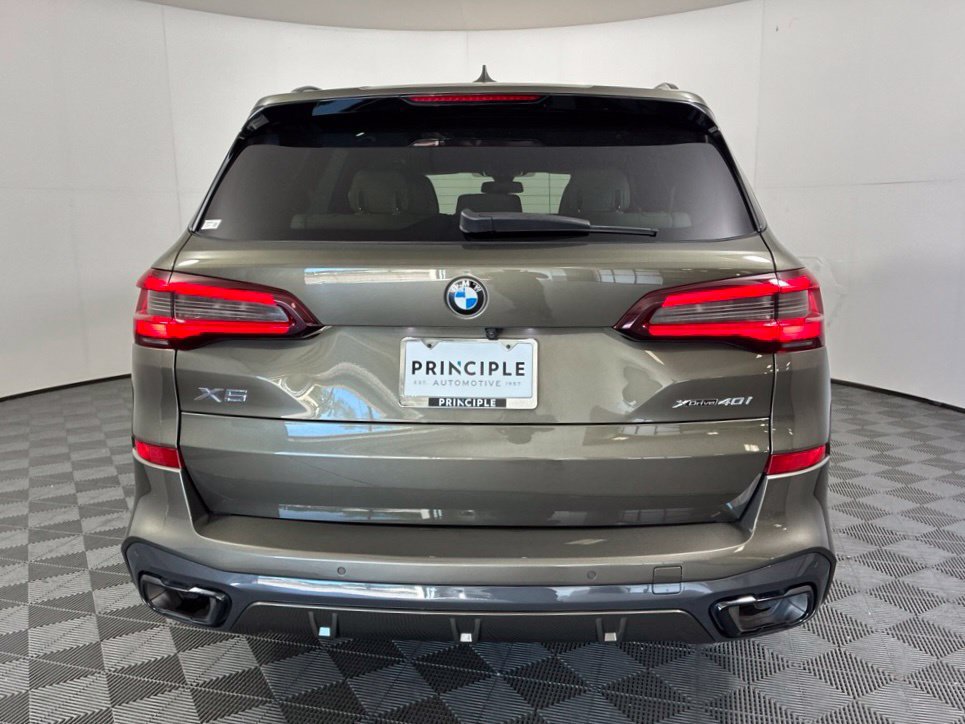 Certified 2023 BMW X5 xDrive40i w/ M Sport Package AWD/4WD image 6