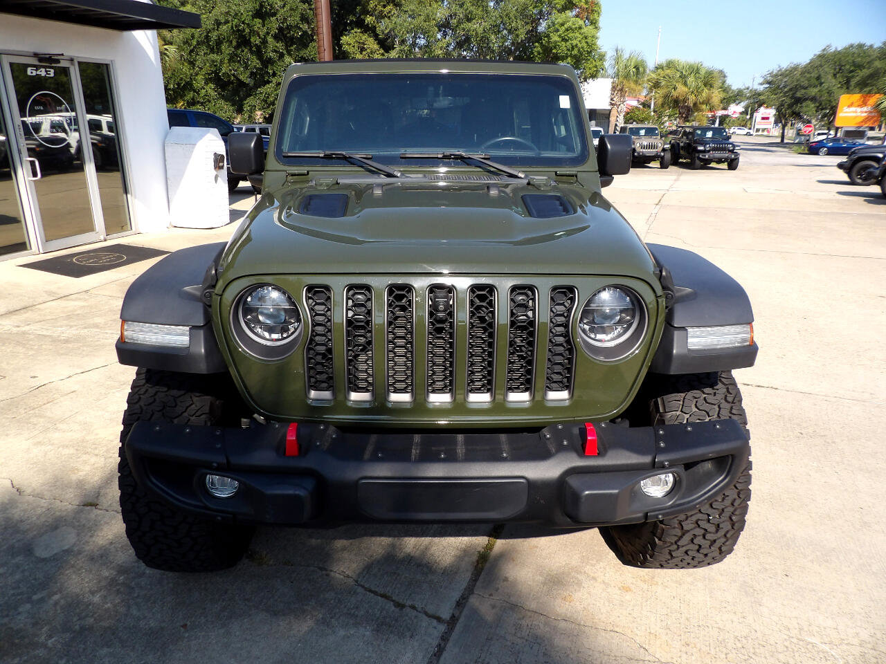 Used 2023 Jeep Wrangler Unlimited Rubicon w/ Xtreme 35 Tire Package image 3