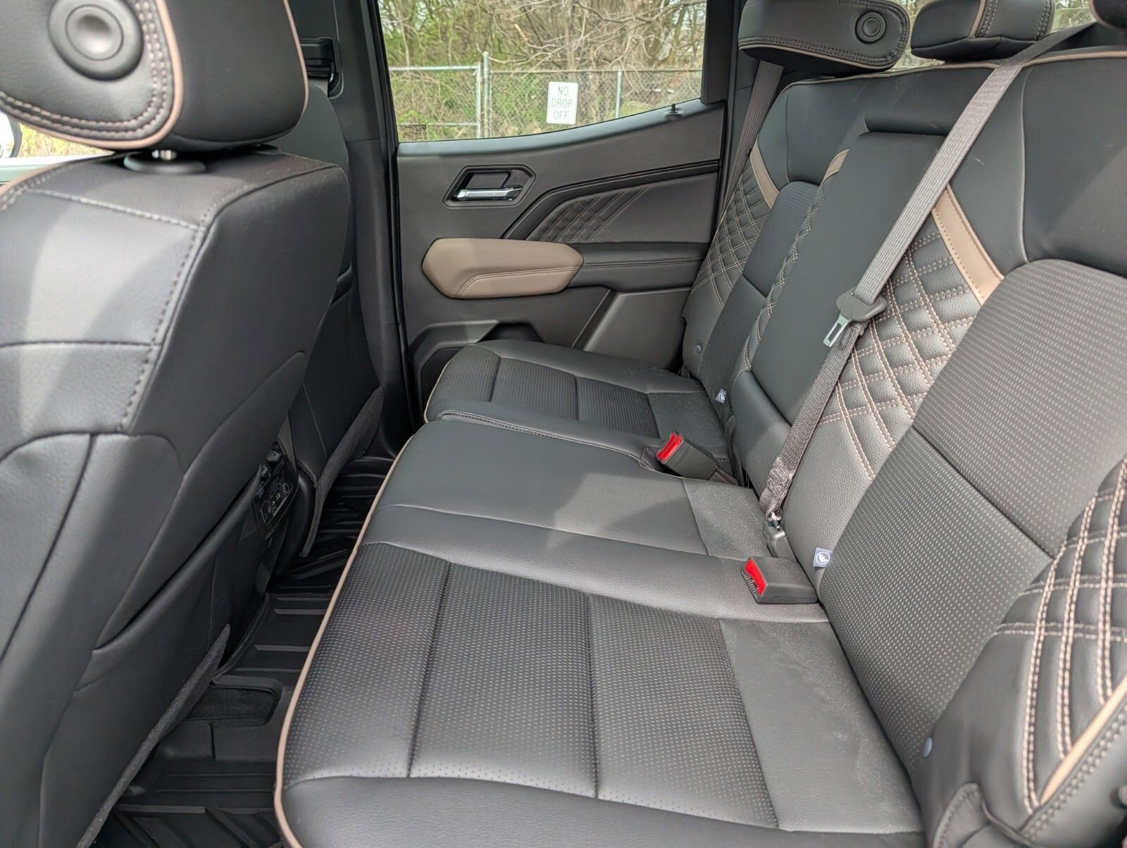 New 2026 GMC Canyon Denali AWD/4WD image 24