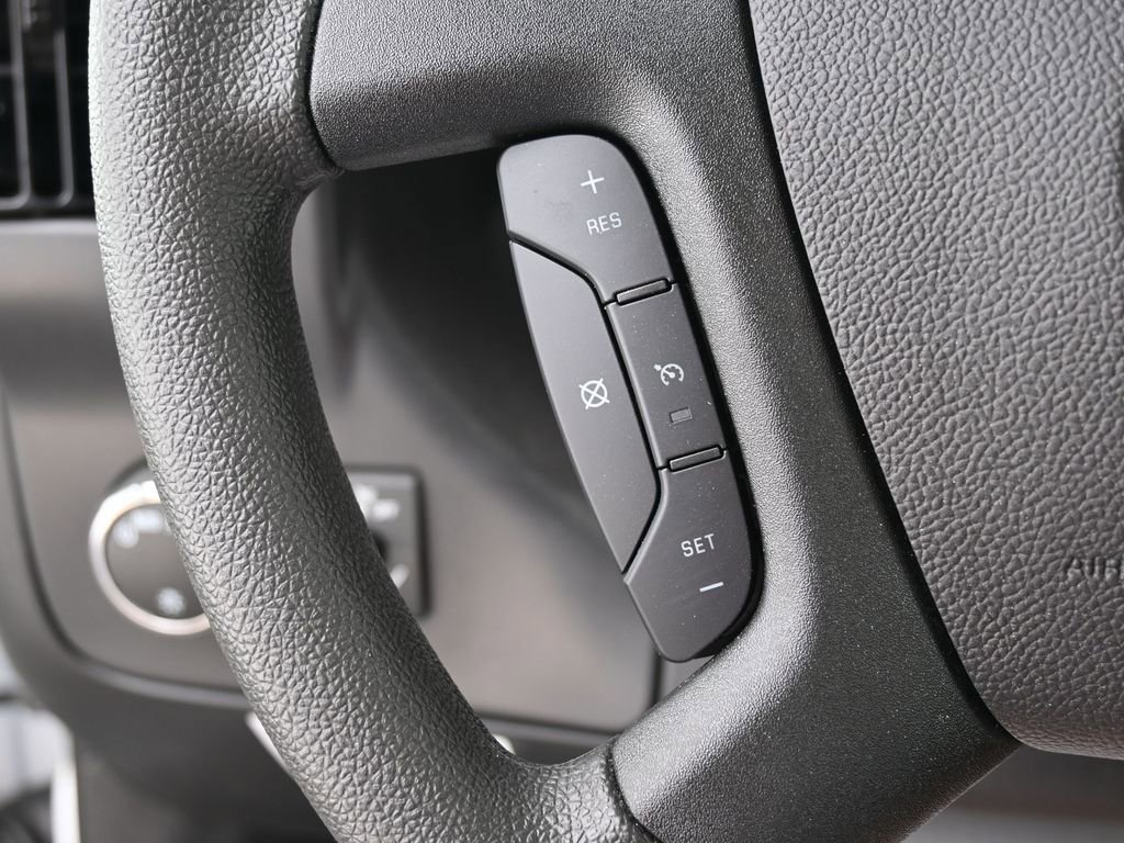 New 2025 GMC Savana 3500 w/ Power Convenience Package RWD image 25