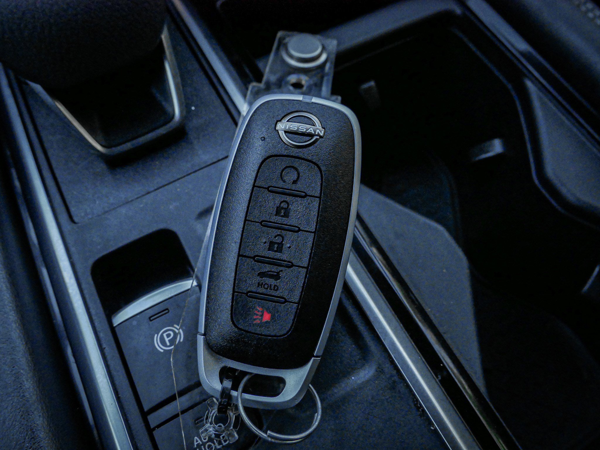 Used 2024 Nissan Pathfinder Platinum w/ Cargo Package image 37