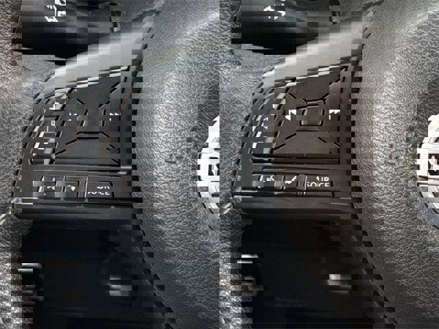 Used 2025 Nissan Versa S w/ Trunk Package image 13