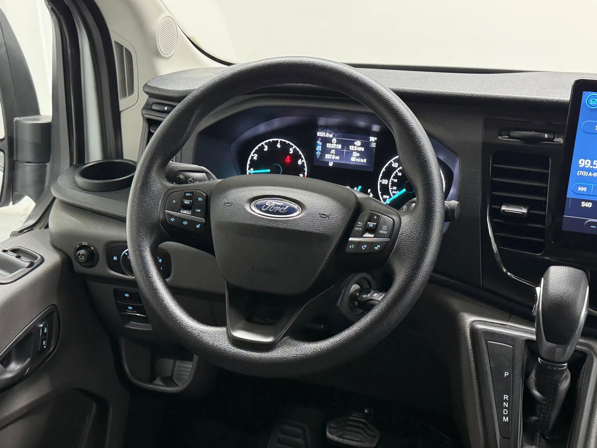 Used 2025 Ford Transit 350 XLT image 22