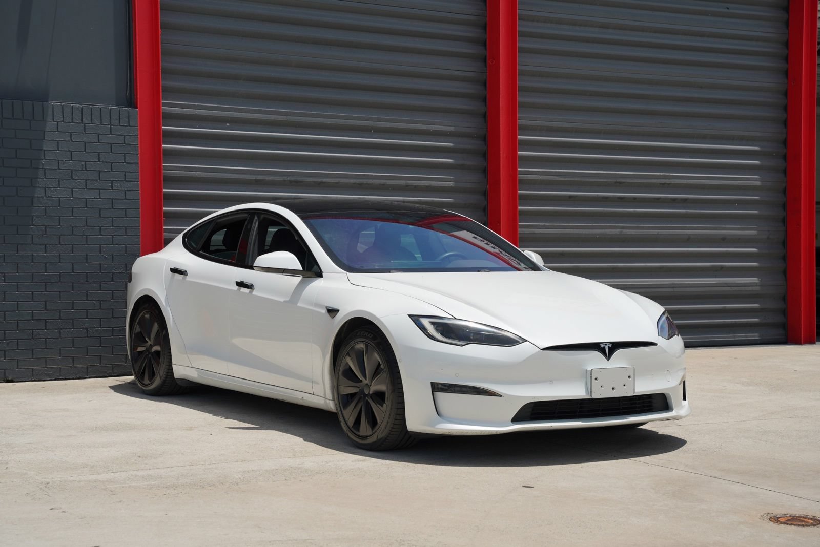 Used 2023 Tesla Model S AWD/4WD image 3