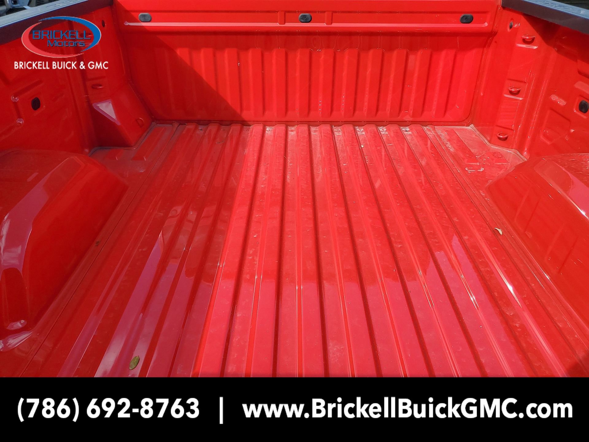 New 2024 GMC Sierra 1500 Elevation image 8