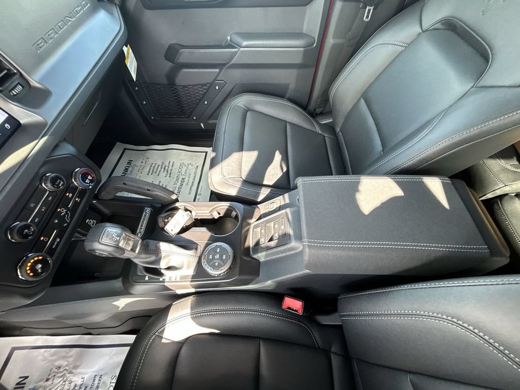 New 2026 Ford Bronco Badlands AWD/4WD image 26