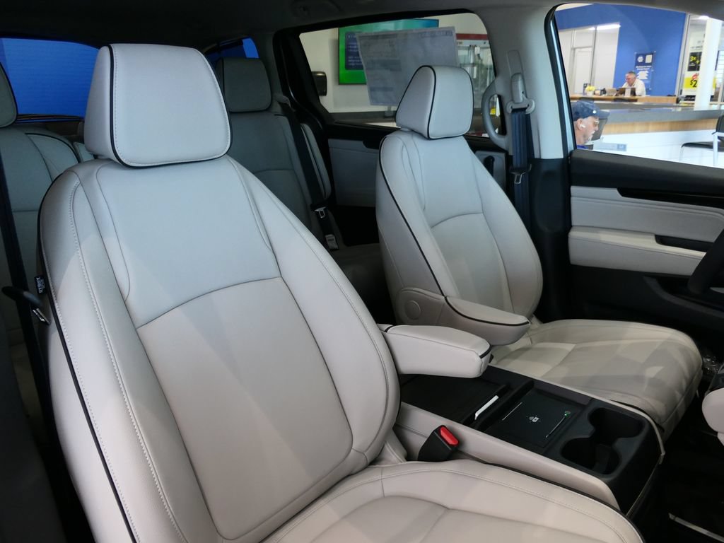 New 2027 Honda Odyssey Touring image 34