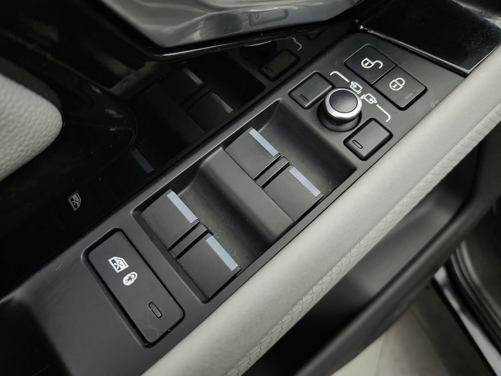 Used 2020 Land Rover Range Rover Evoque S AWD/4WD image 21