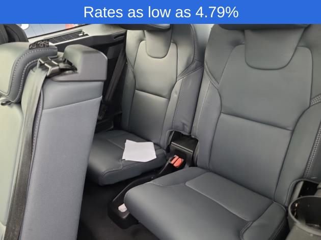 Certified 2023 Volvo XC90 B6 Ultimate w/ Lounge Package image 19