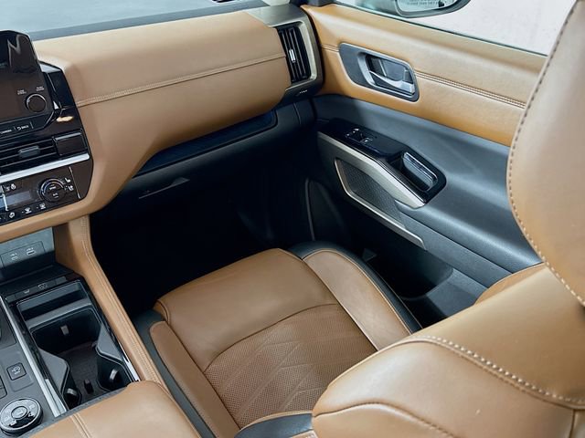 Certified 2022 Nissan Pathfinder Platinum w/ Cargo Package image 26