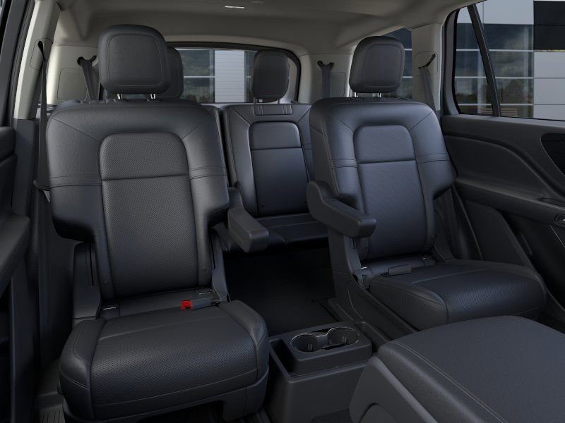 New 2026 Lincoln Aviator AWD image 11