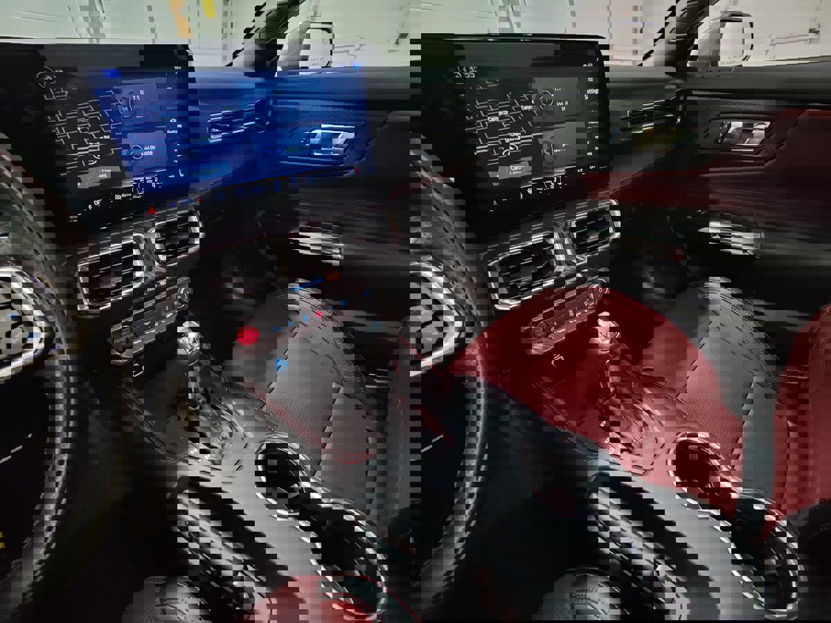 Used 2025 Ford Mustang GT Premium w/ GT Performance Package image 36