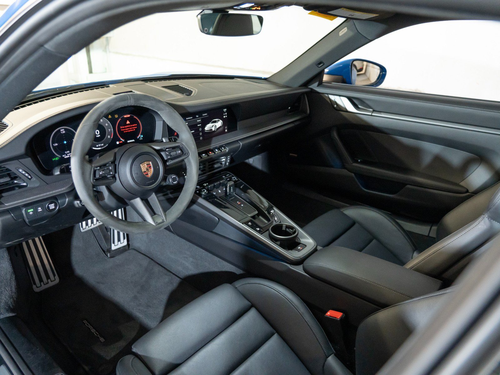 Certified 2025 Porsche 911 Carrera S RWD image 4
