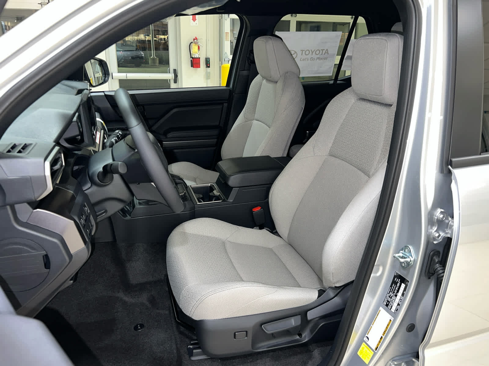 New 2026 Toyota 4Runner SR5 AWD/4WD image 12