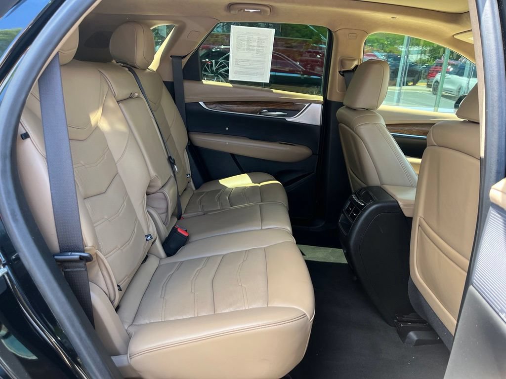 Used 2021 Cadillac XT5 Premium Luxury w/ Platinum Package FWD image 19