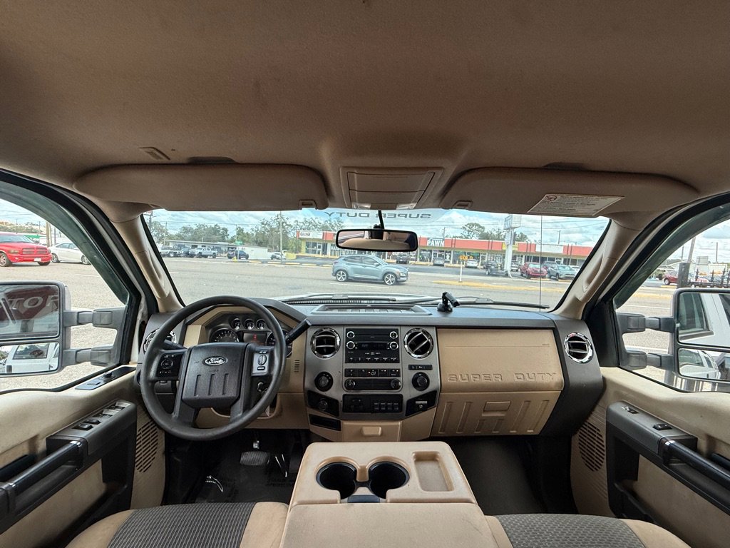 Used 2013 Ford F250 XLT w/ XLT Premium Pkg image 14