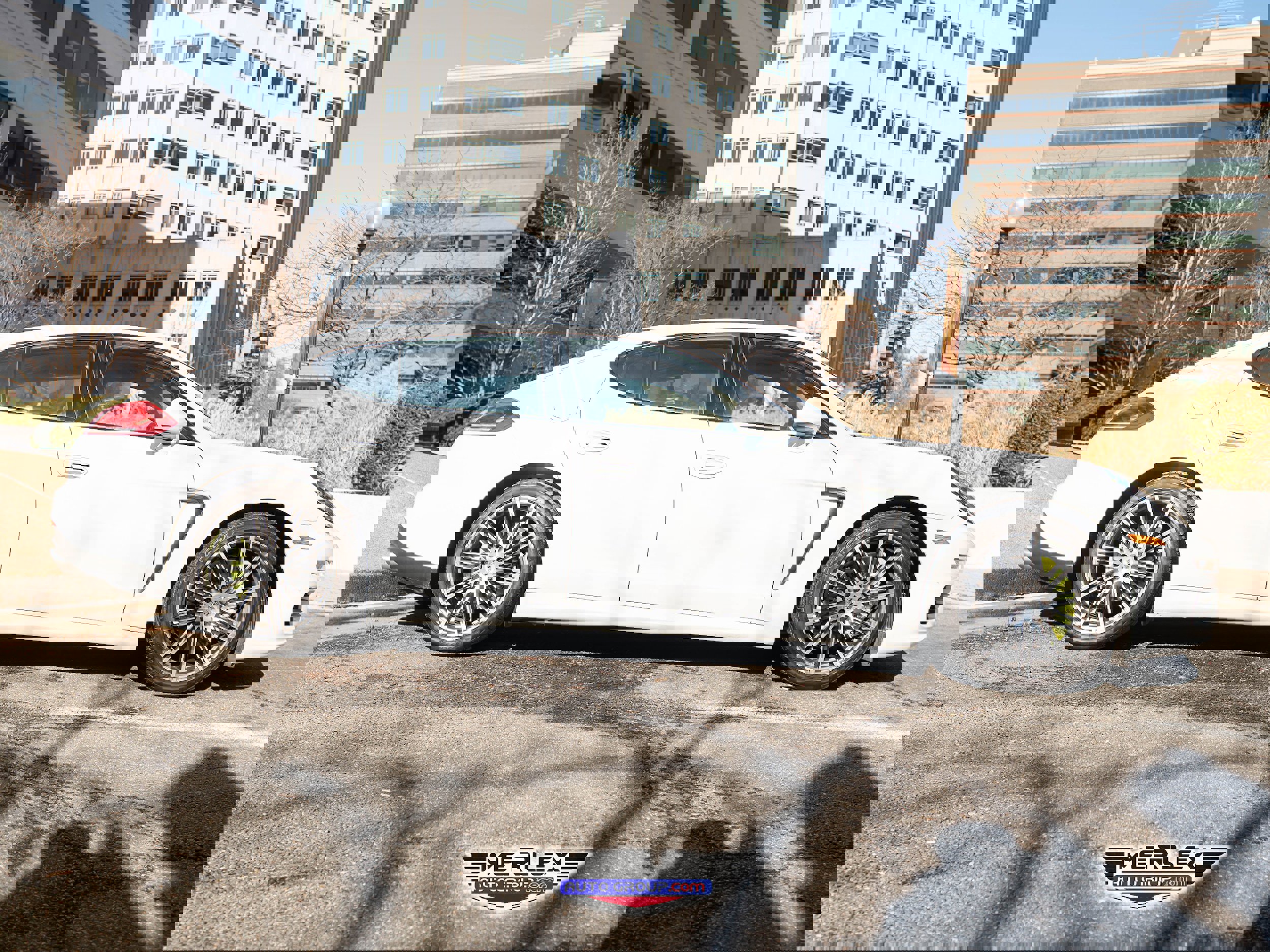 Used 2015 Porsche Panamera S w/ Premium Package Plus image 8