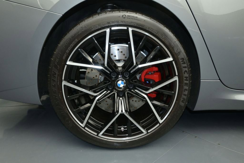 Used 2025 BMW M8 Competition w/ M Carbon Exterior Package AWD/4WD image 10