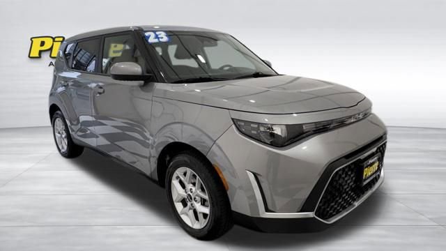 Used 2023 Kia Soul LX w/ Option Group 015 image 6