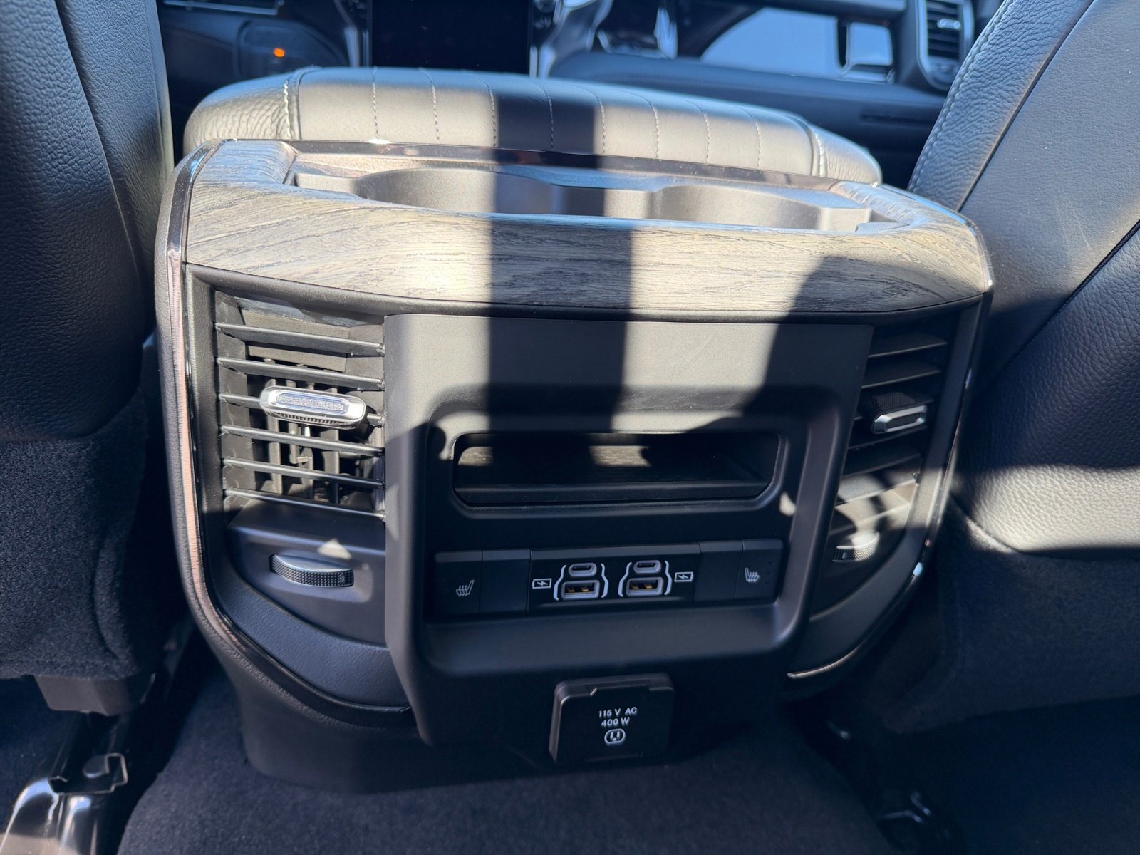 New 2026 RAM 2500 Limited image 33